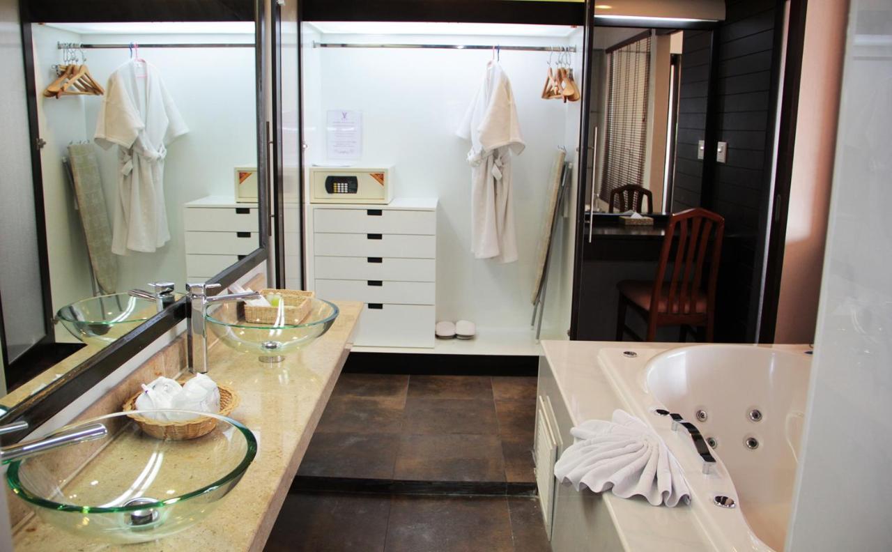V Verve Service Apartment Hotel Chachoengsao Luaran gambar