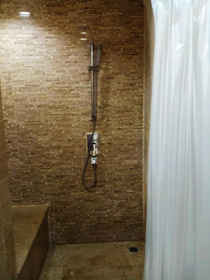V Verve Service Apartment Hotel Chachoengsao Luaran gambar