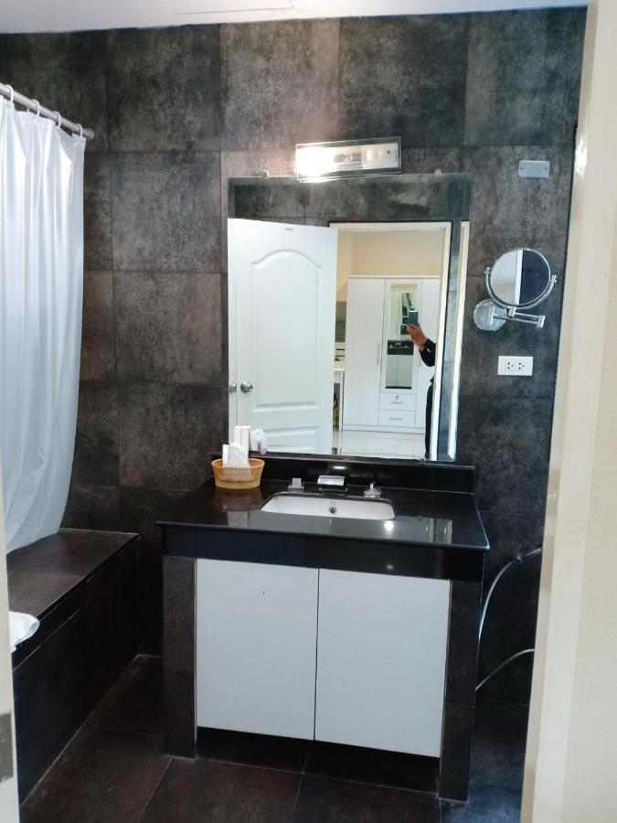 V Verve Service Apartment Hotel Chachoengsao Luaran gambar