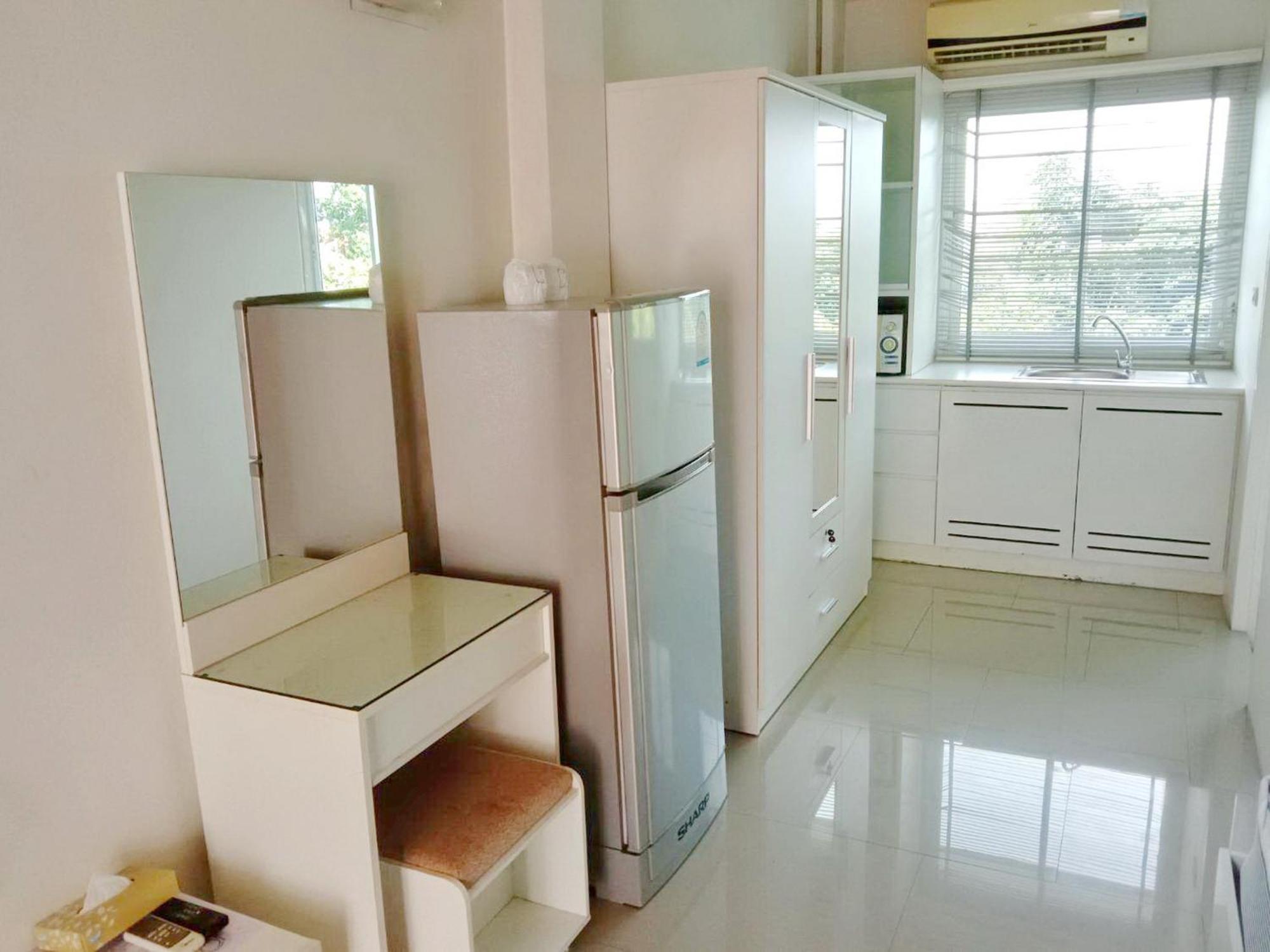 V Verve Service Apartment Hotel Chachoengsao Bilik gambar