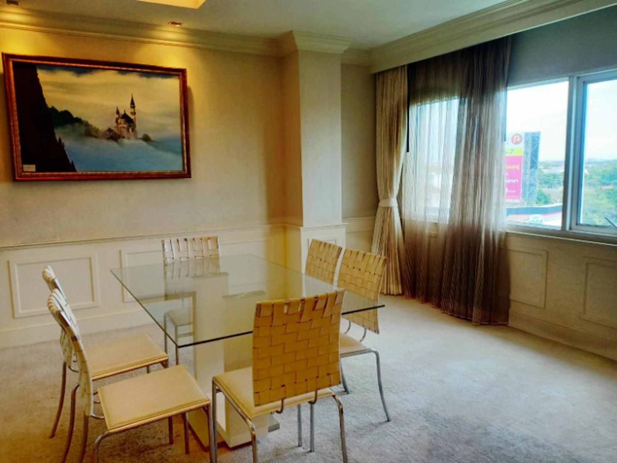 V Verve Service Apartment Hotel Chachoengsao Bilik gambar